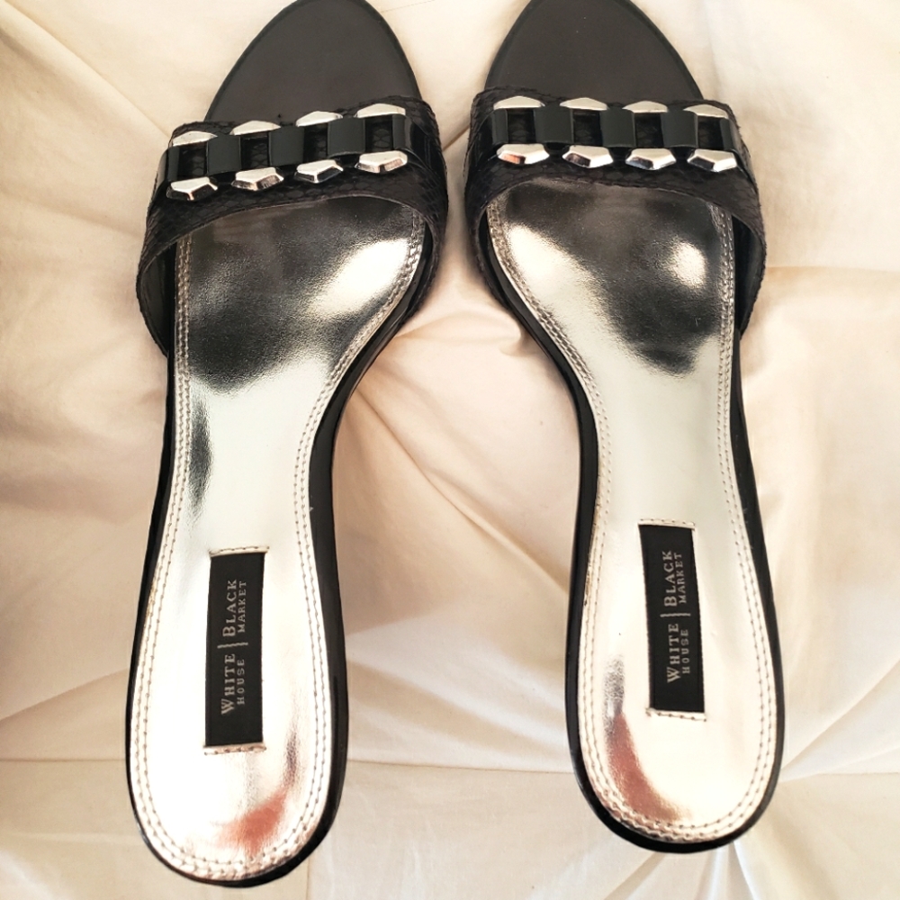 White House Black Market Black heels 8.5